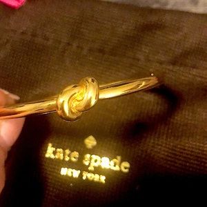 KATE SPADE • Sailor’s Knot Bangle
